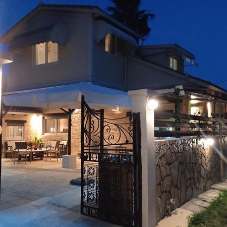Вілла Borgo! Ευχάριστο Εξοχικό Σπίτι Δίπλα Στη Θάλασσα!! Lefkada City Екстер'єр фото